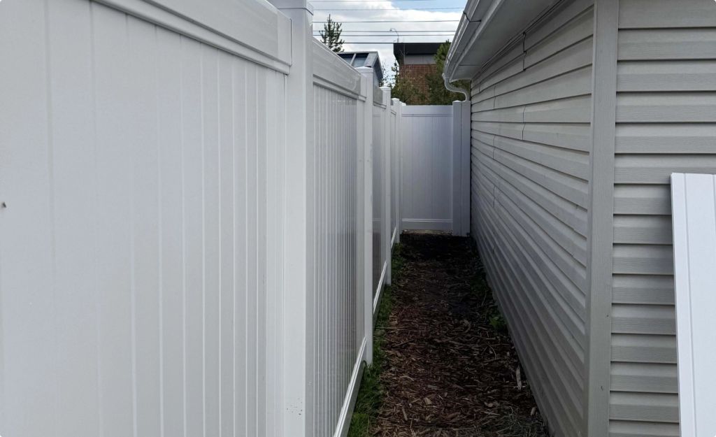 Fences built house 1024x625